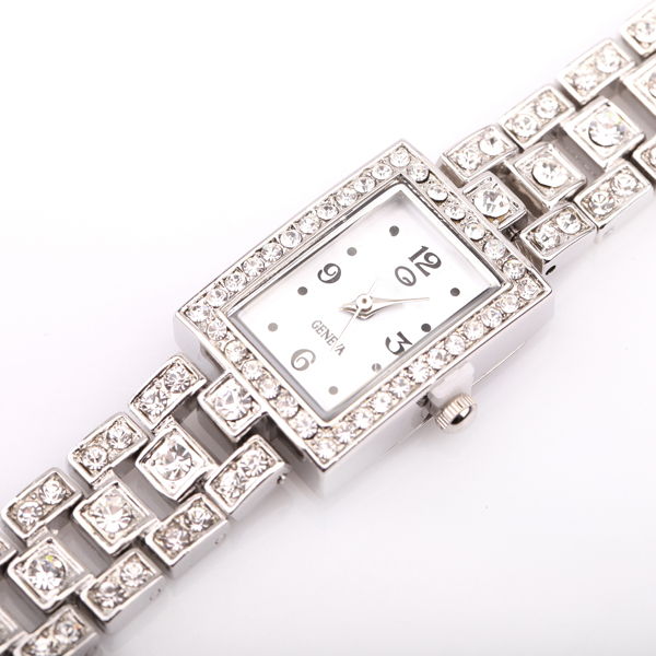 Rhinestone Quartz Watch 