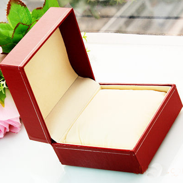 Red Watch Gift Box