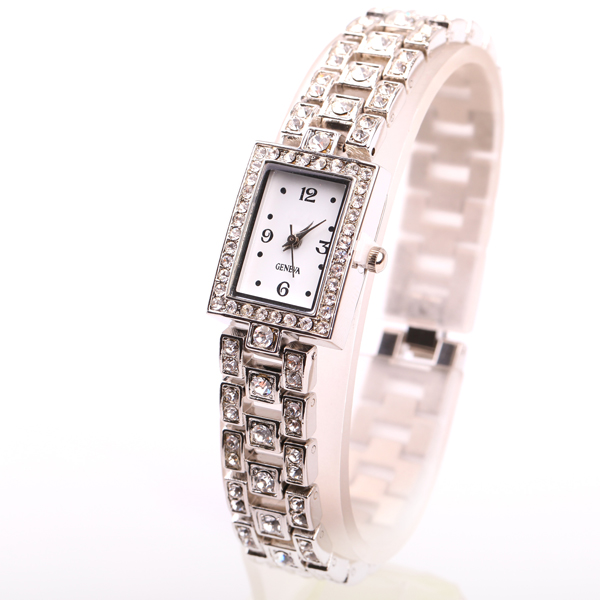 Rhinestone Quartz Watch 